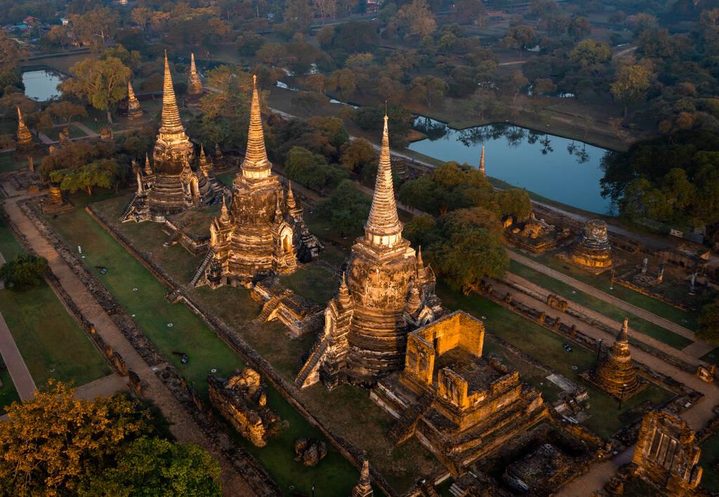 Wat Phra Si